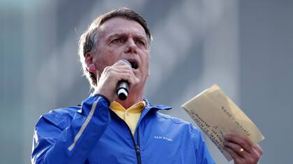 El expresidente brasileño Jair Bolsonaro fue condenado a 27 años de prisión, tras declararlo culpable de intentar un golpe de Estado para permanecer en el cargo a pesar de su derrota electoral de 2022