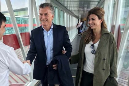 El expresidente Mauricio Macri viajó con su mujer, Juliana Awada, y la hija de ambos, Antonia