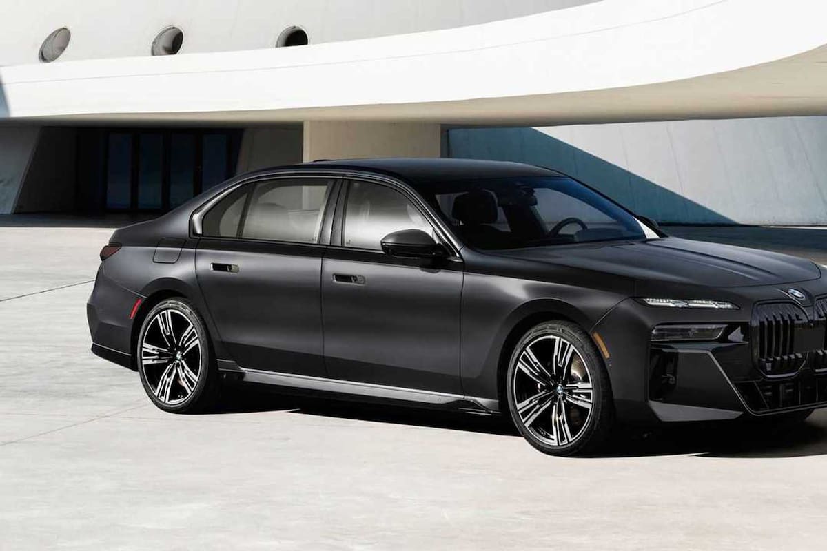 El exquisito BMW Serie 7 ya está disponible en el país