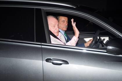 El exrey Juan Carlos, al llegar a la Clínica Quirón para la operación