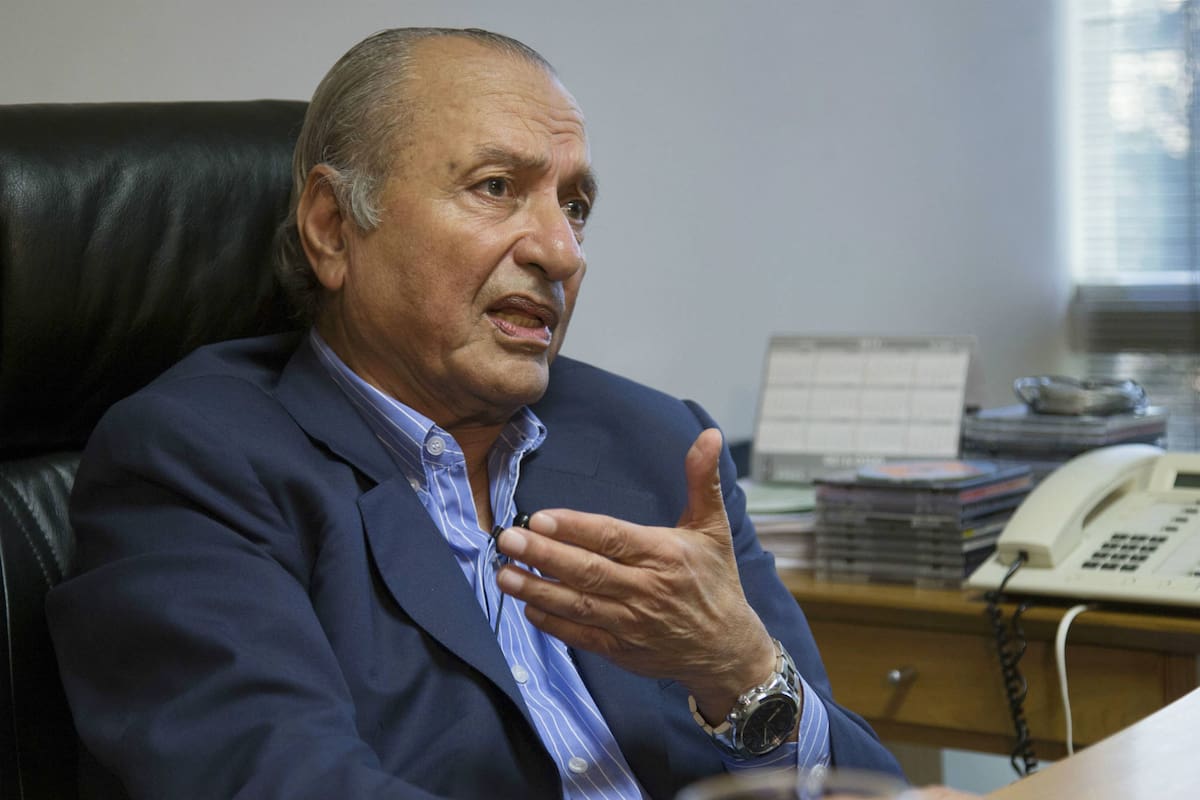 El exsenador riojano aseguró que no están dadas las condiciones para establecer la medida que caracterizó a la economía de los años ´90