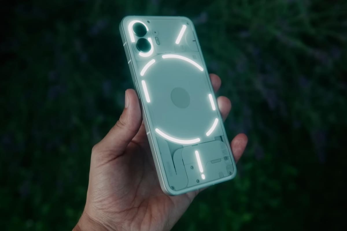 El fabricante de celulares Nothing anunció una app que permite chatear con usuarios de iPhone en iMessage sin que la plataforma los diferencie, algo que sería crucial para mejorar su presencia en Estados Unidos; iMessage es una de las herramientas que usa Apple para fidelizar usuarios