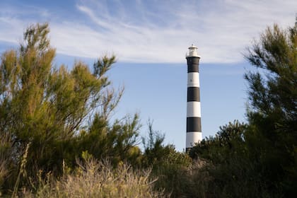 El faro conmueve a los visitantes.