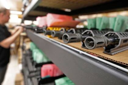 El FBI dice que el 77% de los homicidios en 2020 se cometieron con armas de fuego, el porcentaje más alto jamás registrado