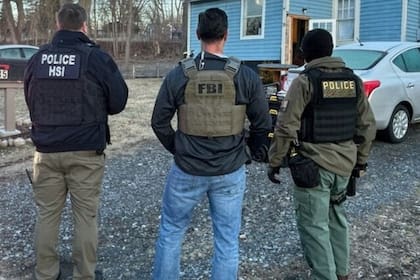 El FBI y USCIS desarticularon una red de tráfico laboral que operaba entre México y Connecticut, con 19 víctimas identificadas