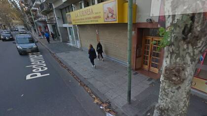 El femicidio ocurrió en Pedernera 35, casi esquina Av. Rivadavia, en el barrio porteño de Flores