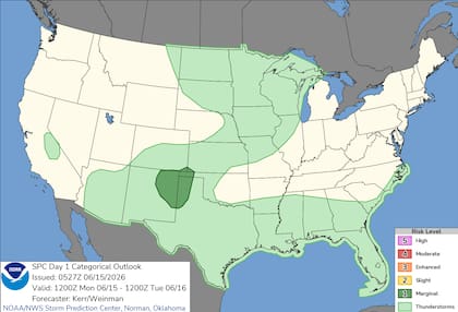 El fenómeno climático, que afectará el sur de Texas a partir de este martes por la tarde y avanzará hacia la madrugada del miércoles, es impulsado por una masa de humedad tropical que chocará con un frente frío en descenso