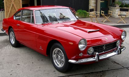 El Ferrari 250 fue fabricado por Ferrari, entre 1953 hasta 1964.