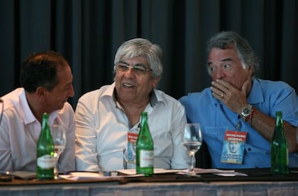 El ferroviario Maturano, junto a Moyano y Barrionuevo