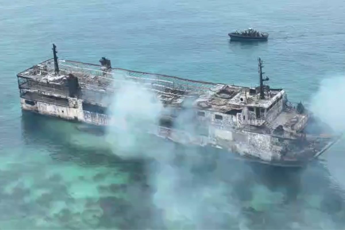 El ferry, el día después del incendio