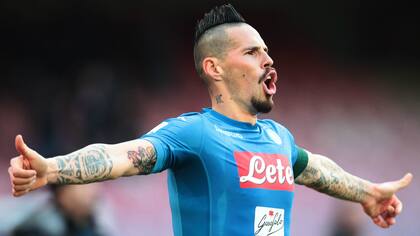 El festejo de Hamsik