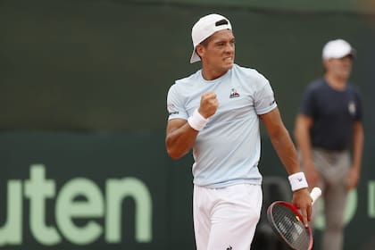 El festejo de Báez, que anotó el 1-0 para Argentina en el Buenos Aires