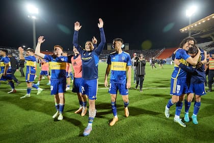 El festejo de Boca en Mendoza, tras ganarle a Talleres en la Copa Argentina
