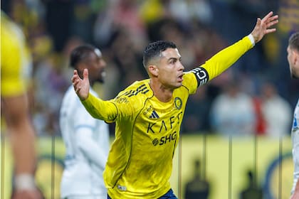 El festejo de Cristiano Ronaldo en uno de los dos goles que marcó el sábado para Al Nassr