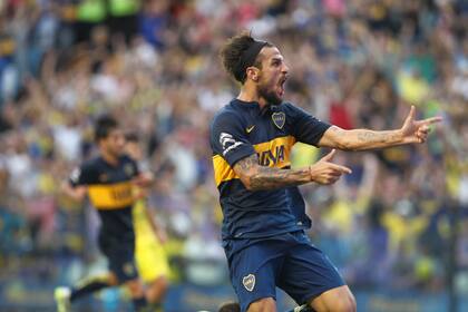 El festejo de Dani Stone ante Defensa