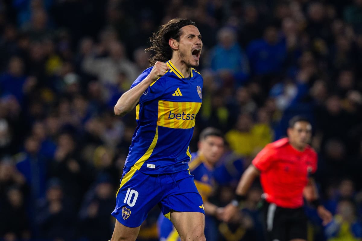 El festejo de Edinson Cavani, tras el 1 a 0 a Cruzeiro