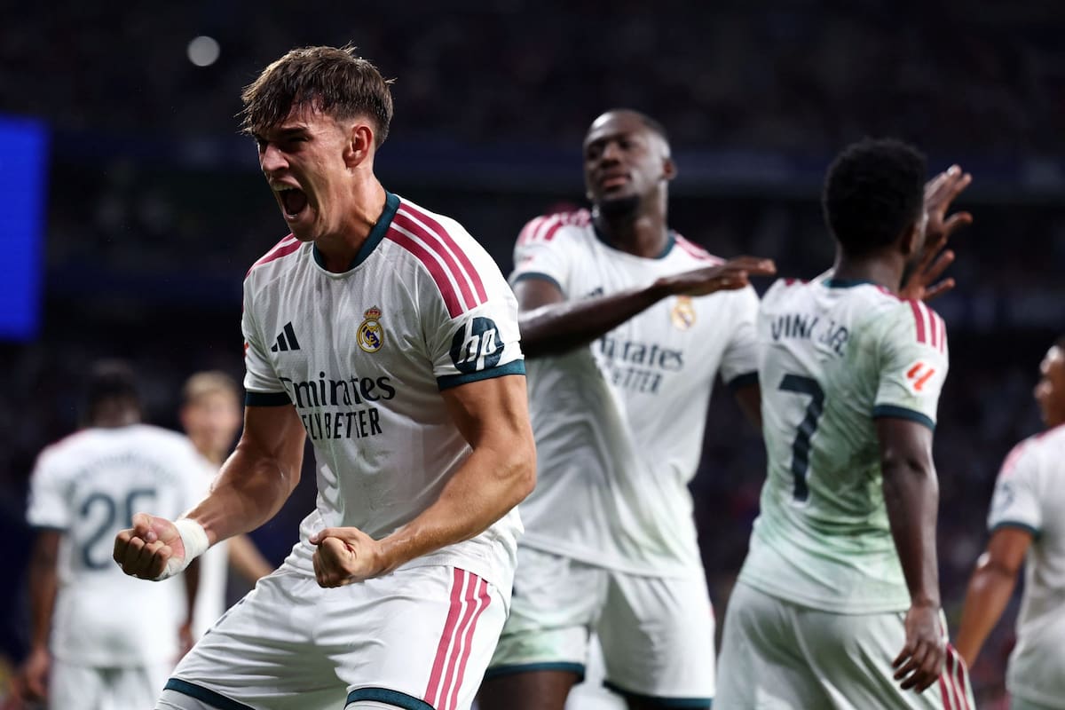 El festejo de Espí, tras marcar el gol del triunfo de Real Madrid
