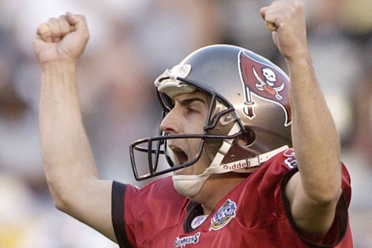 El festejo de Gramatica para Tampa Bay Buccaneers, en la final del Super Bowl de 2003 contra Oakland Raiders, en San Diego