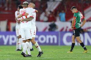 Huracán estiró su buen momento y dio otro paso exitoso en la Copa Libertadores