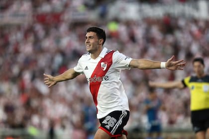 El festejo de José Paradela, cuando River se ilusionaba con una victoria y sumarse al lote de punteros; luego llegaría la desazón