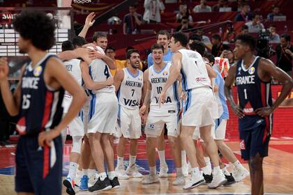El festejo de la selección luego de vencer a Francia en el Mundial de China 2019.