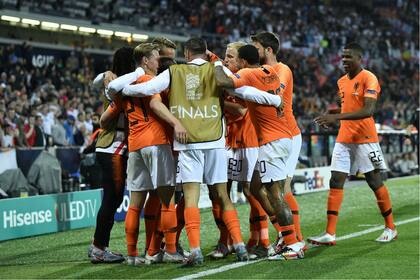 El festejo de la seleccón holandesa que es finalista de la Liga de las Naciones