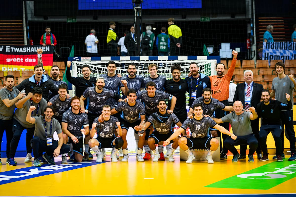 El festejo de los Gladiadores tras la victoria final