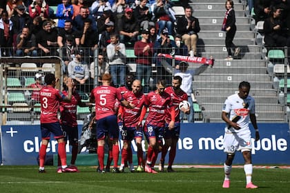 El festejo de los jugadores de Clermont ante Angers