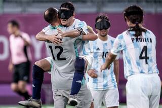 El libro de los Murciélagos: “Fútbol Ciego”, una obra necesaria