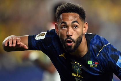 El festejo de Matheus Cunha tras convertir sus primeros dos goles en Mundiales