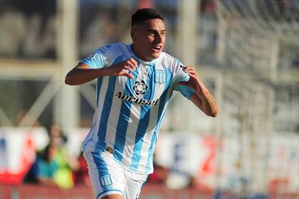 El festejo de Mauricio Martínez tras el gol de la victoria