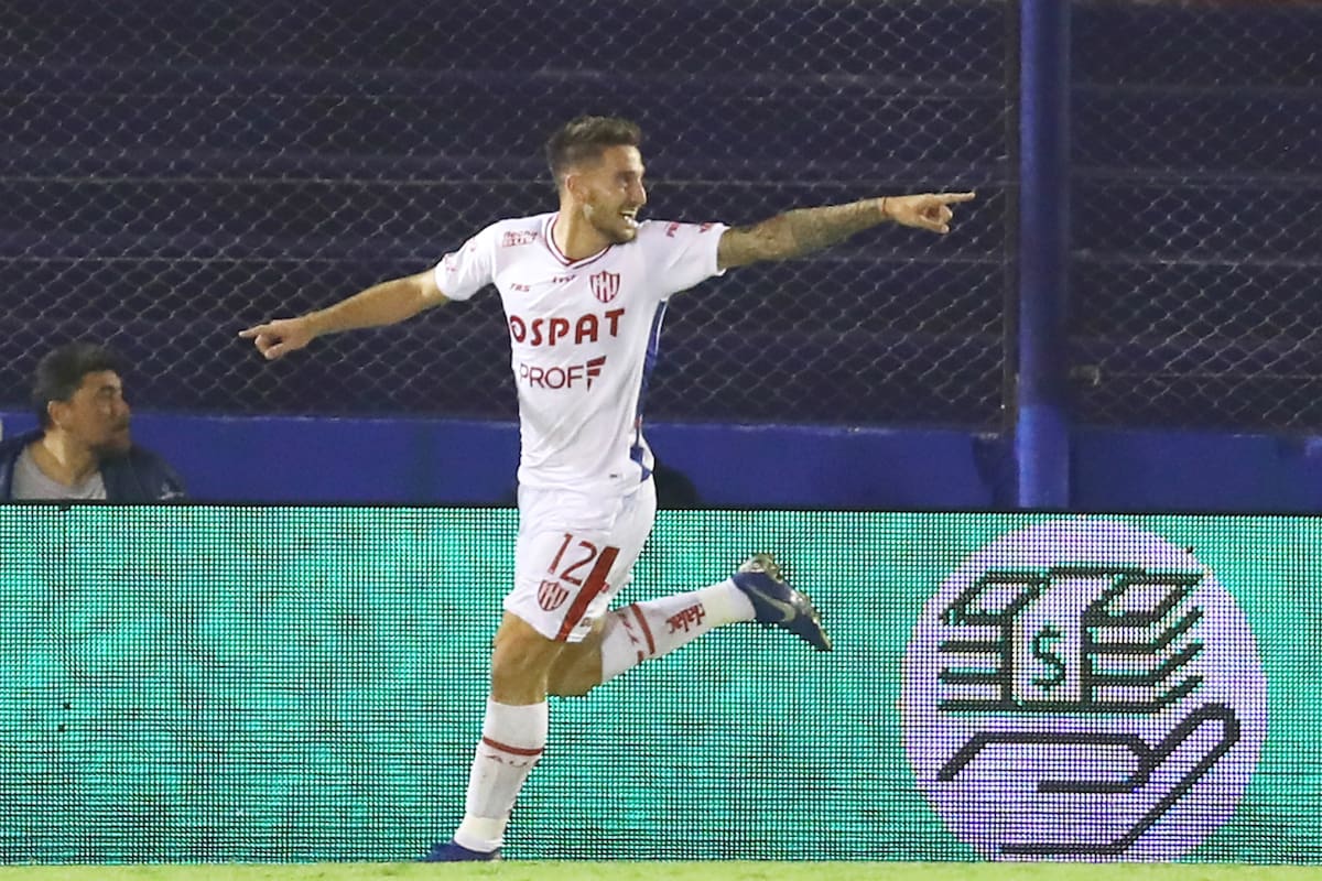 El festejo de Mazzola, autor del 1-0