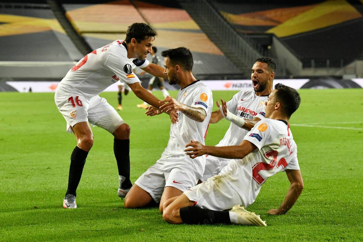 El festejo de Suso para la igualdad de Sevilla frente a Manchester United en la semifinal de la Europa League