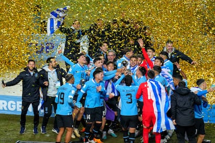 El festejo de Uruguay, un campeón del mundo Sub 20 fiel a su idiosincrasia y estilo de juego de toda la vida