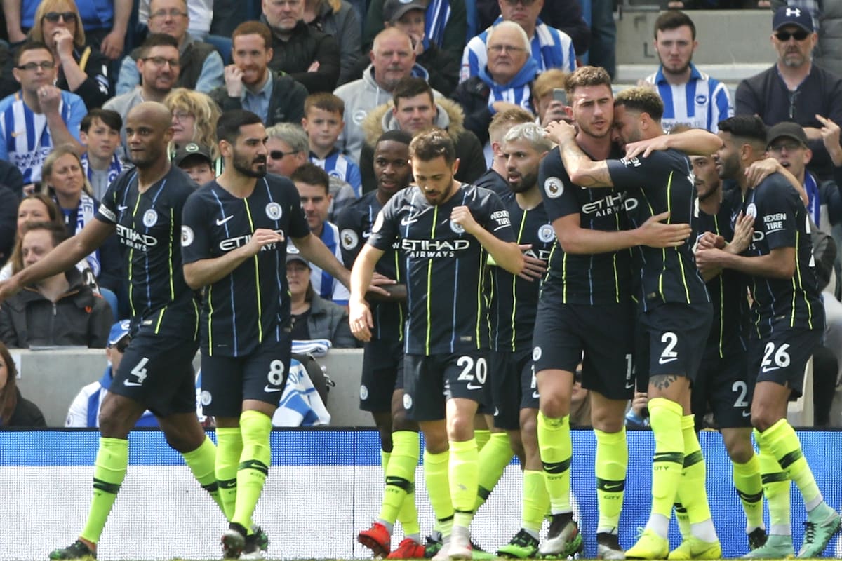 El festejo del City, bicampeón del fútbol inglés