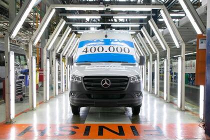 El festejo del Sprinter cuando alcanzó las 400.000 unidades en la planta de Virrey del Pino