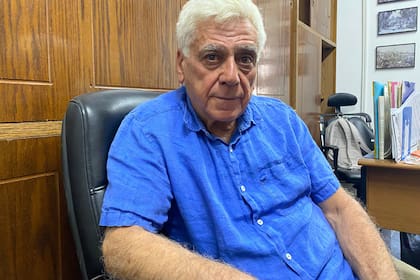 El filósofo palestino Sari Nusseibeh, en su estudio de Jerusalén