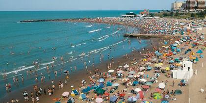 El fin de semana vuelve a subir la temperatura en la costa argentina