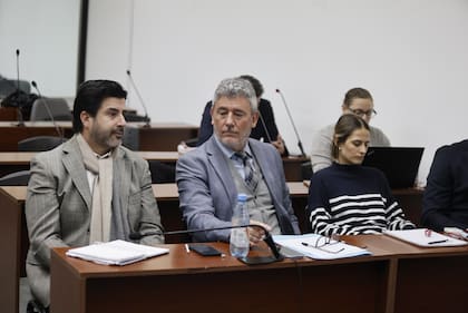 El fiscal Diego Velazco sostiene la acusación en el juicio oral