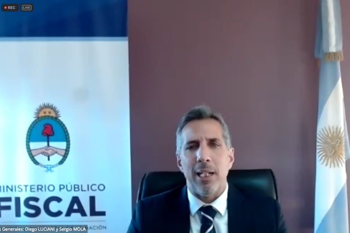 El fiscal federal Diego Luciani recibió el apoyo del Colegio de Abogados de la ciudad de Buenos Aires