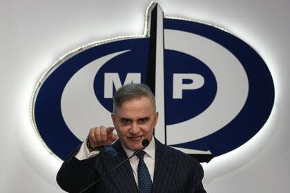 El fiscal general de Venezuela, Tarek William Saab, ofrece una conferencia de prensa en Caracas, Venezuela, el lunes 11 de noviembre de 2024. (AP Foto/Ariana Cubillos)