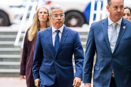 El fiscal general estatal Rob Bonta cuestionó la autoridad de Bianco para retener material electoral