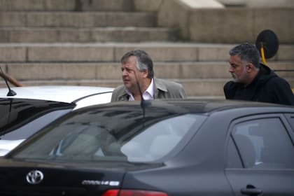El fiscal Stornelli, ayer, en Comodoro Py, fue él quien pidió la detención del financista de los Kirchner