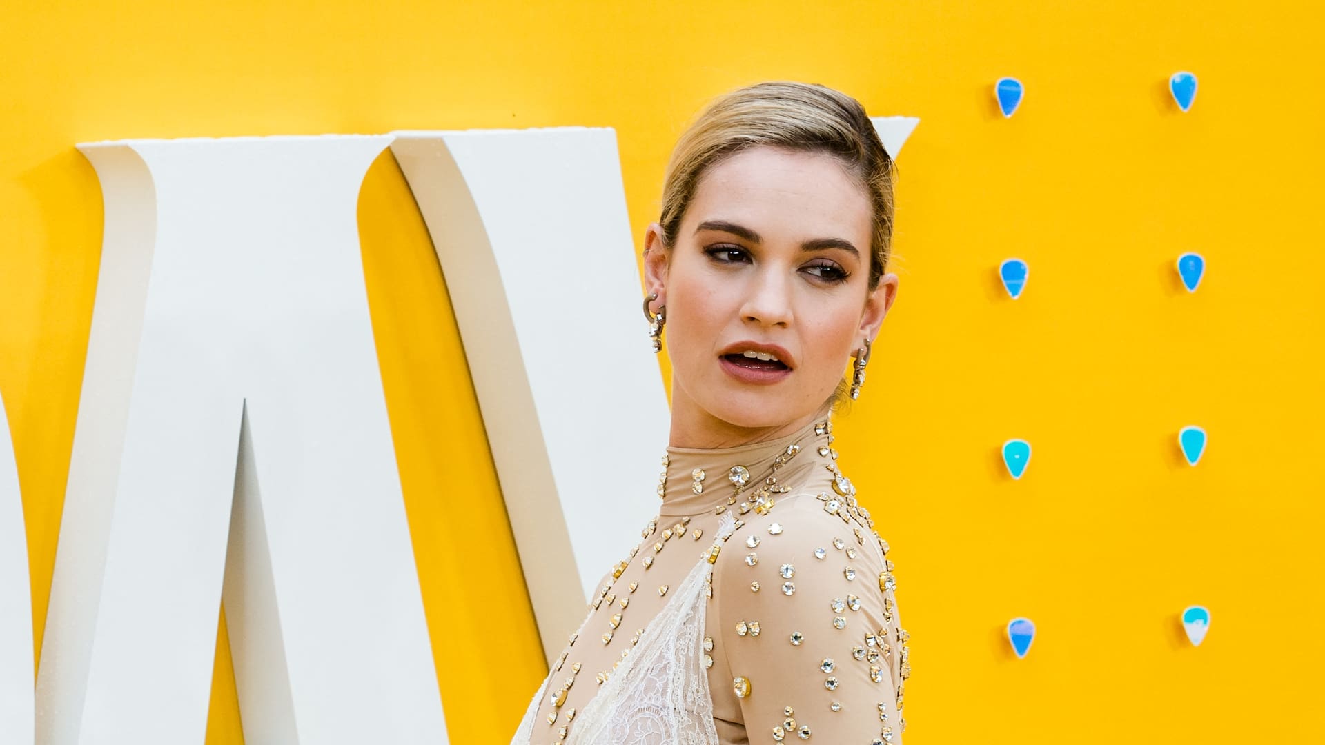 El flamante desafío de Lily James: interpretar a Pamela Anderson