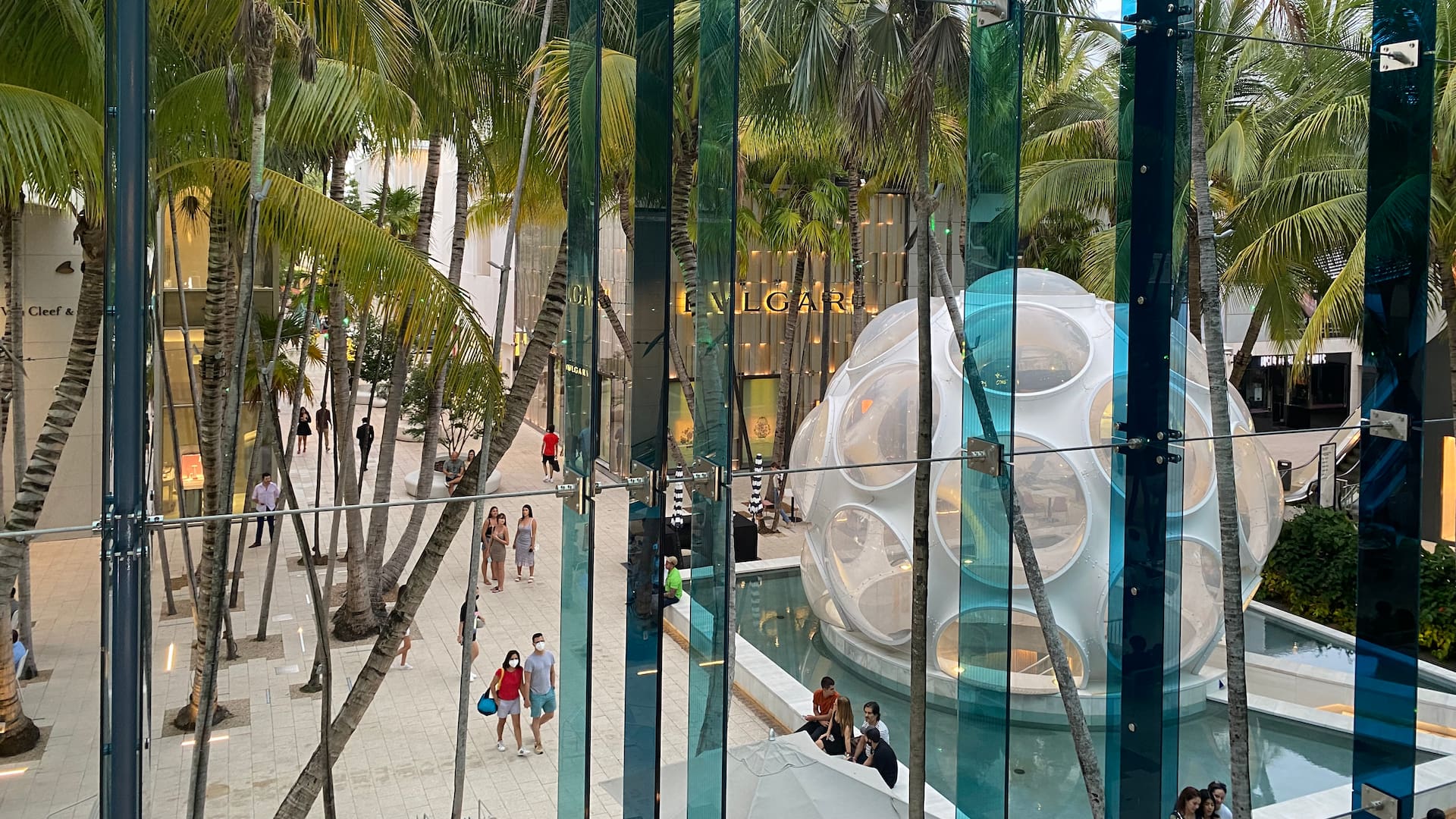 Museum Garage, un estacionamiento de siete pisos intervenido por cinco diseñadores, uno de los hitos del Design District.