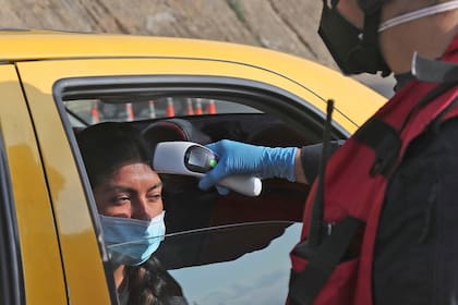 El FMI ayuda a Ecuador que refuerza los controles en las calles