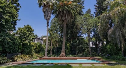 El fondo de la ex embajada de Alemania donde vivió su embajador