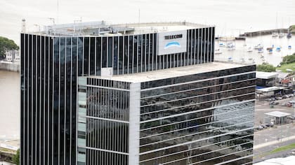 El fondo Fintech, socio de Cablevisión, tendrá el control total de Telecom Argentina