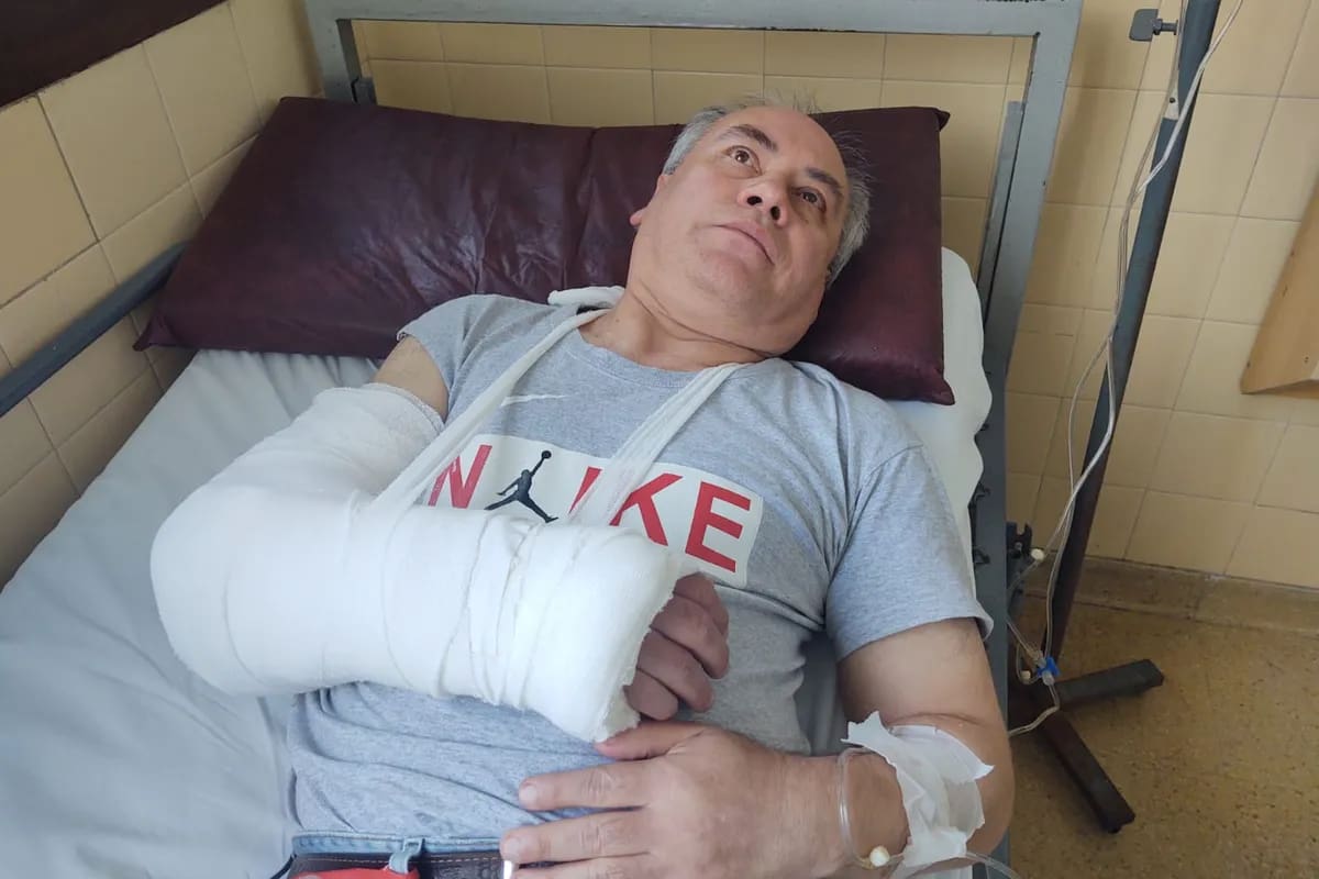 El fotógrafo agredido por los acompañantes de Margot Robbie y Cara Delevingne