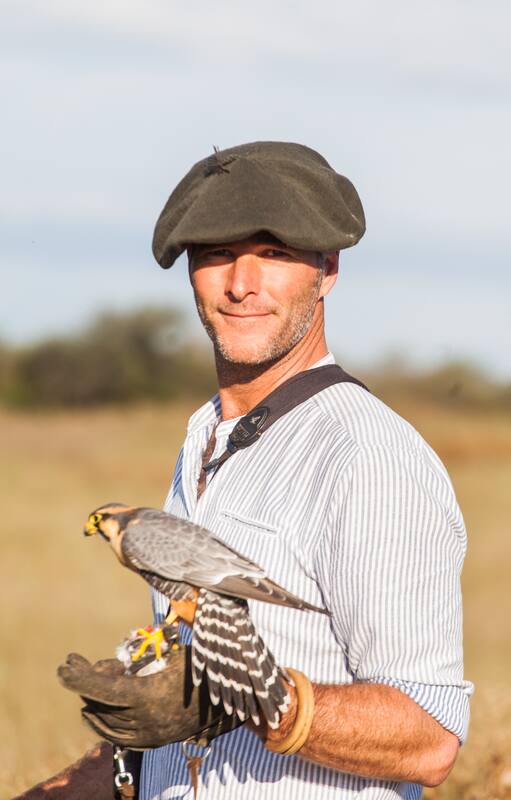 El francés François de Grossouvre fue guía de safaris en Tanzania, República Centroafricana y Camerún, y siempre sintió pasión por los animales salvajes.